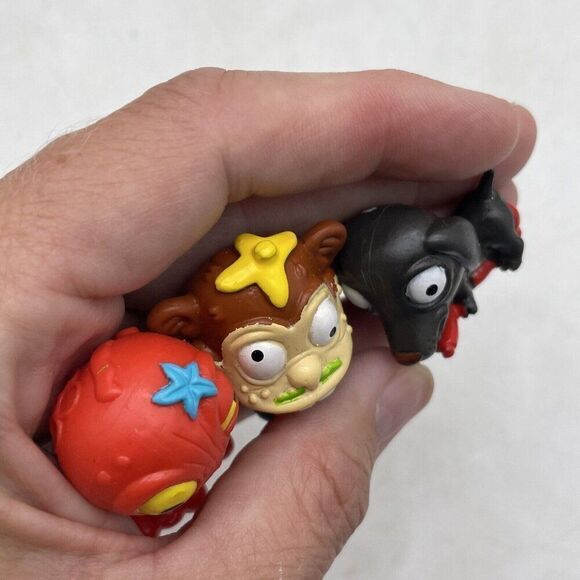 Lot of 3 Moose Ugly Pets Shop Toy Figures - Picture 4 of 6